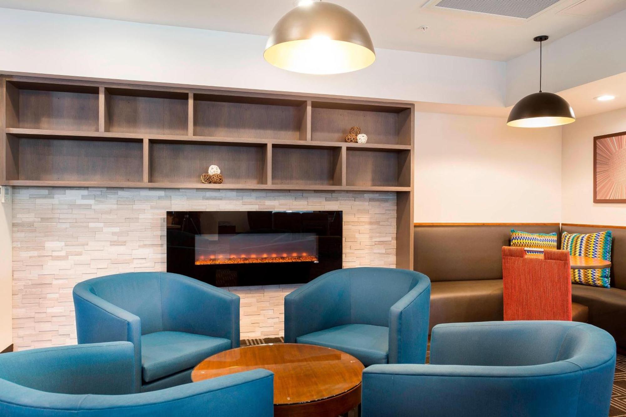 Towneplace Suites By Marriott San Mateo Foster City Exteriör bild